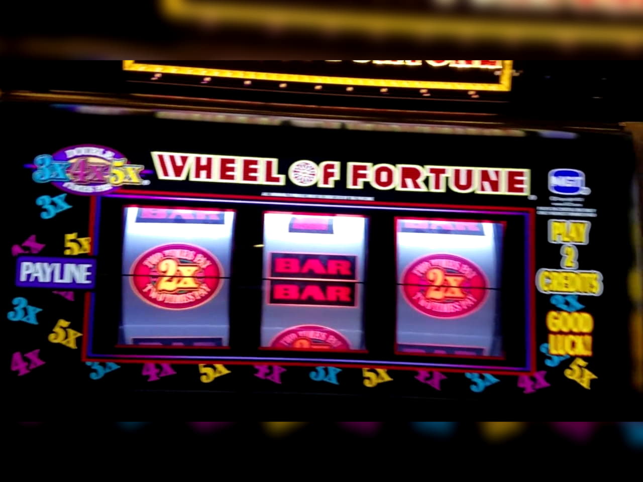 65 Free spins at Casinia Casino