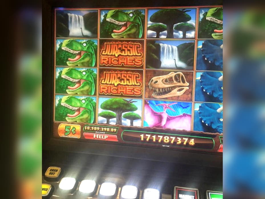 €645 free chip at Genesis Casino