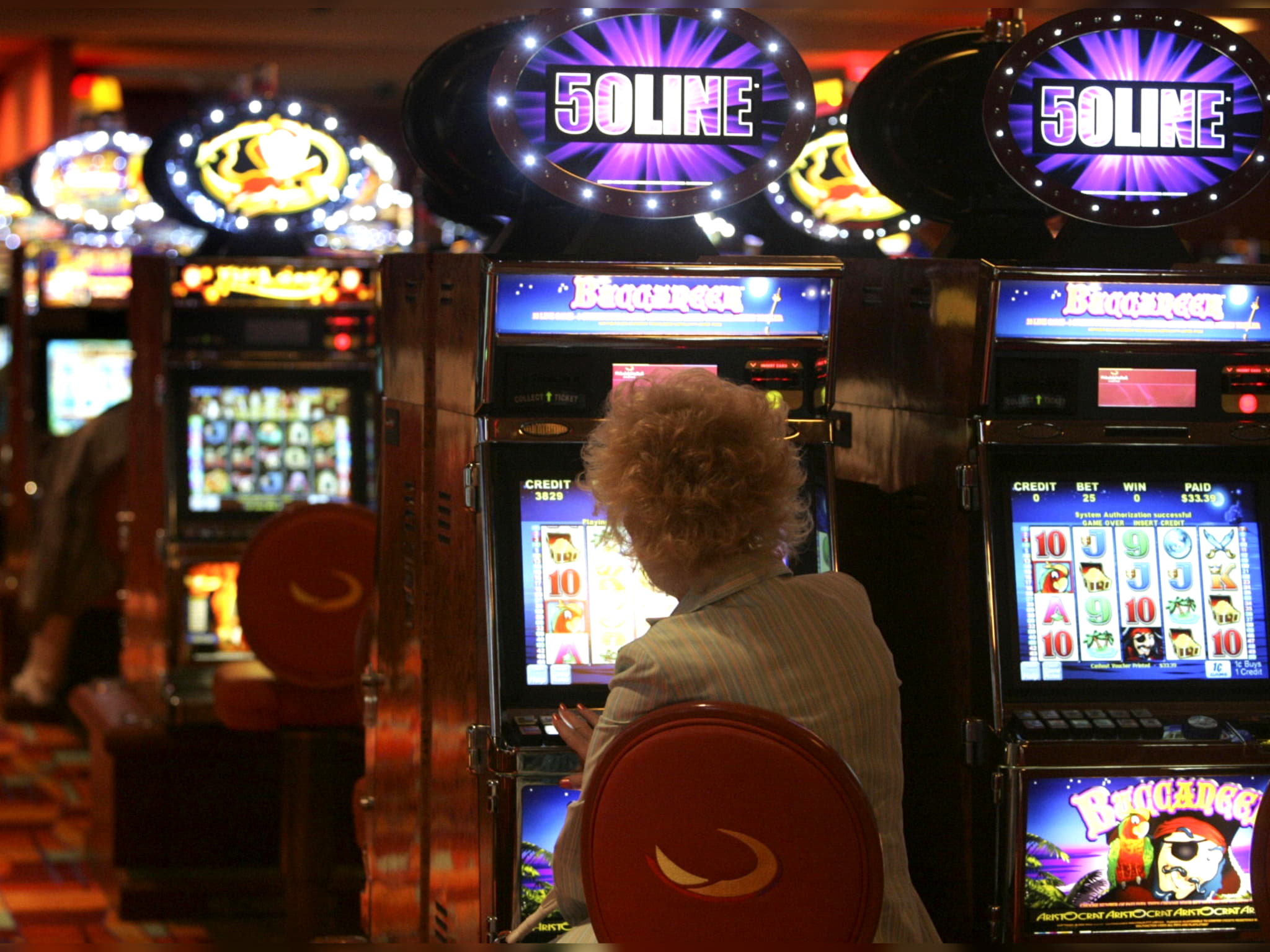 11 free casino spins at LSbet Casino
