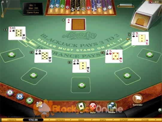 Eur 300 Daily freeroll slot tournament at Dunder Casino