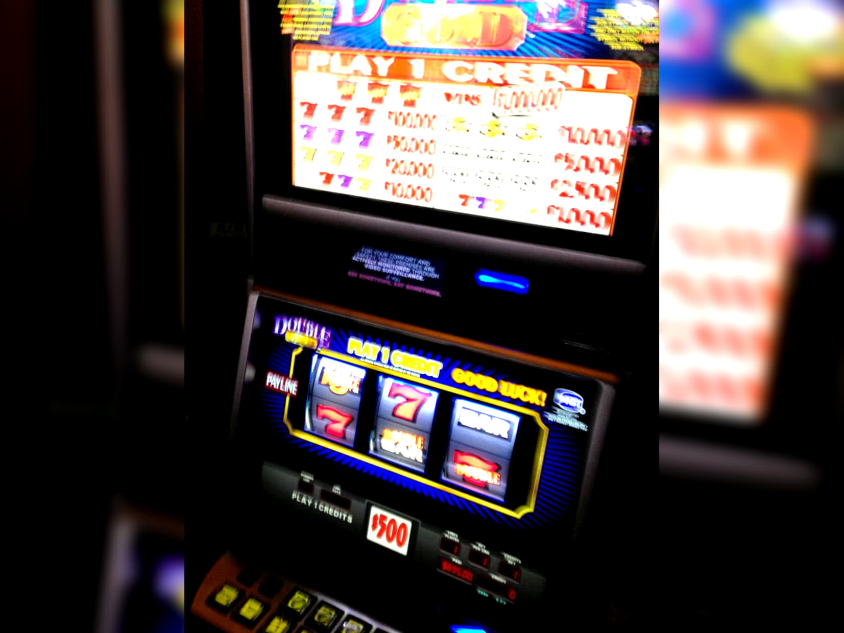 265 Free Spins right now at Casinia Casino