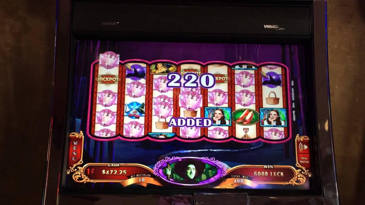 £210 Mobile freeroll slot tournament at Dunder Casino