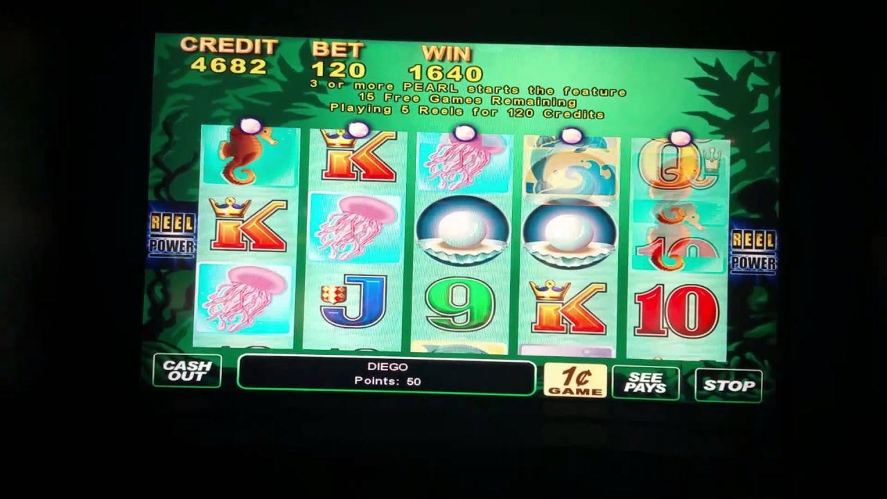 825% Match at a casino at Casinia Casino