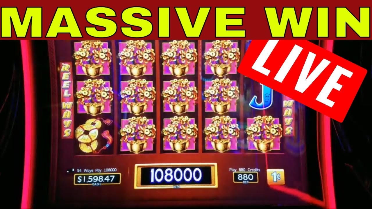 825% First deposit bonus at Casino com