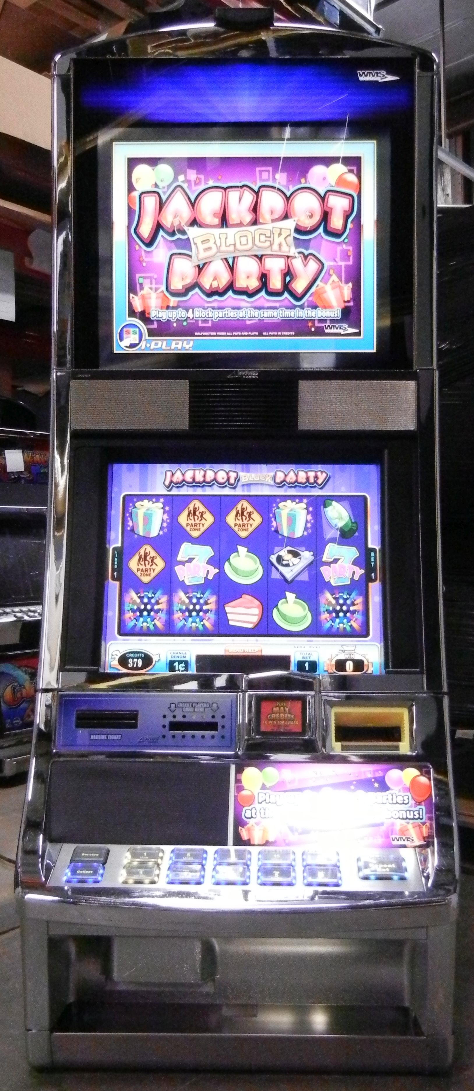 €333 FREE Chip at Casinia Casino