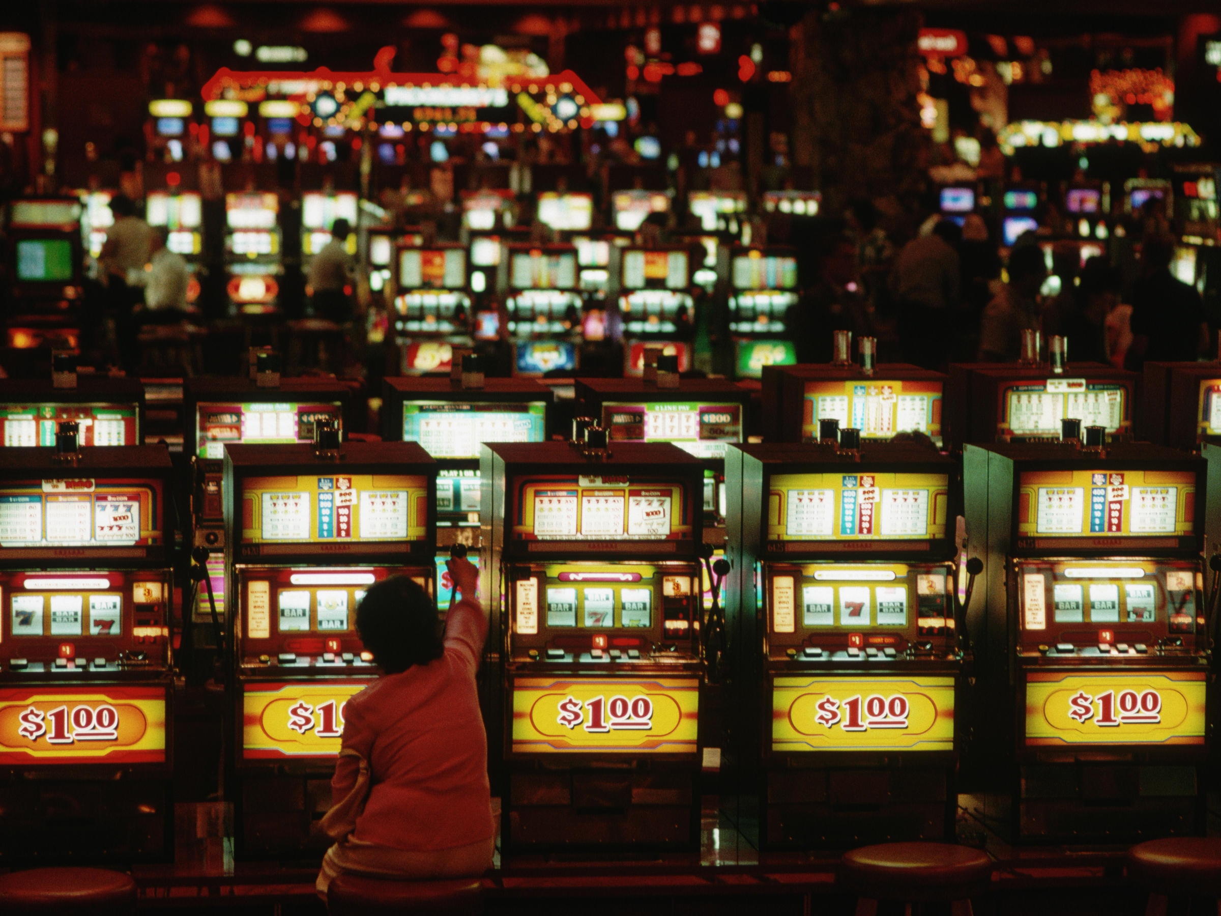 Eur 1455 No deposit casino bonus at Genesis Casino