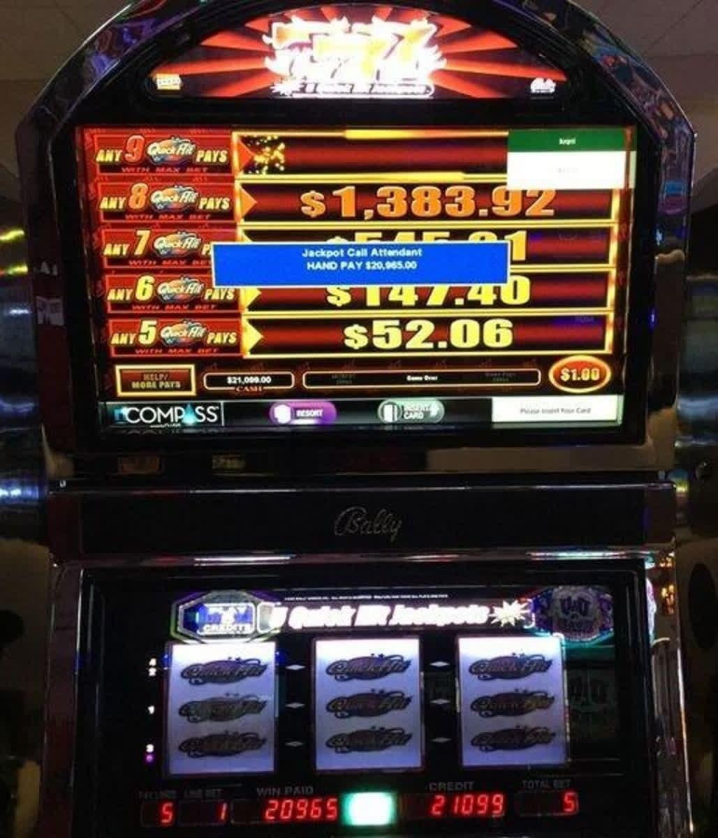 111 Free Spins Casino at Casinia Casino