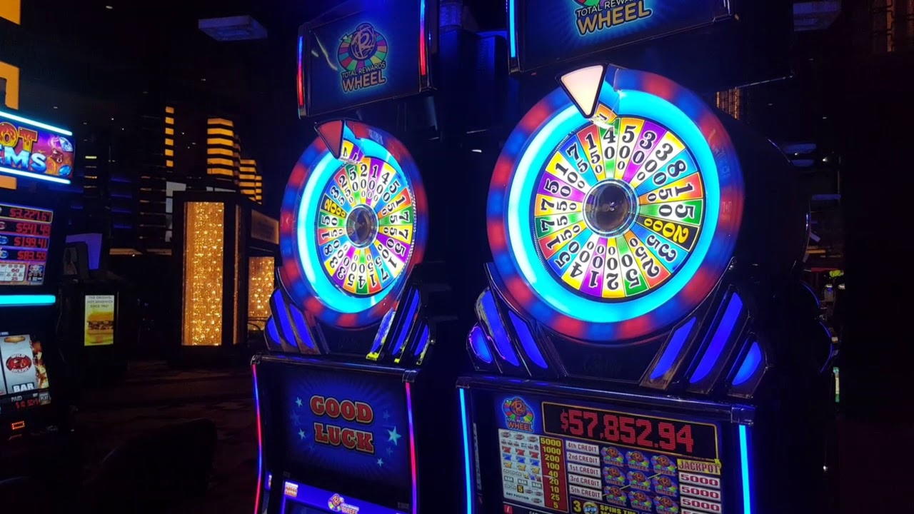 EUR 630 Daily freeroll slot tournament at Party Casino