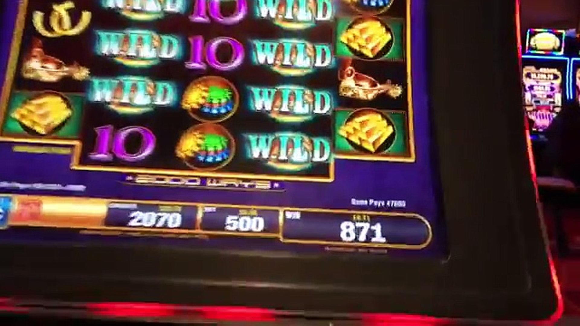 610% Signup casino bonus at CasiPlay Casino