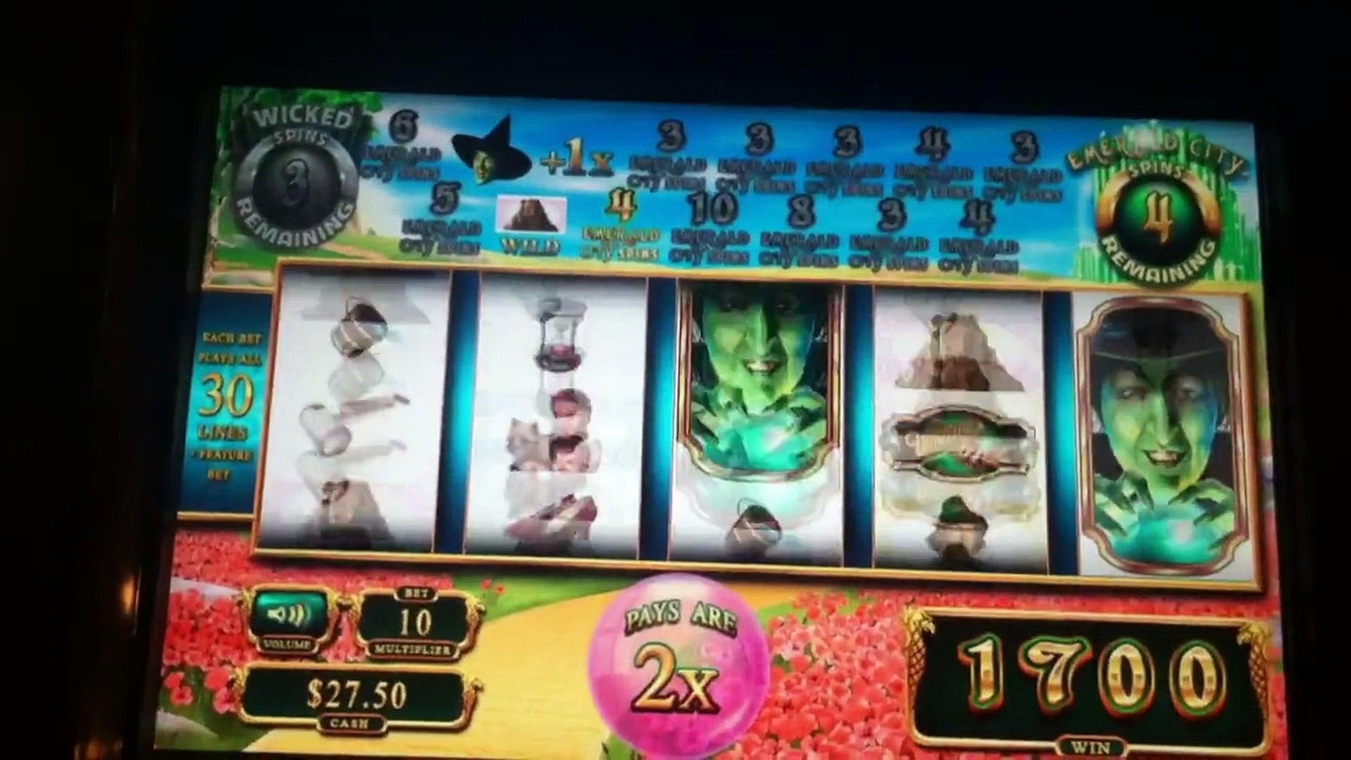 €165 Daily freeroll slot tournament at YoYo Casino