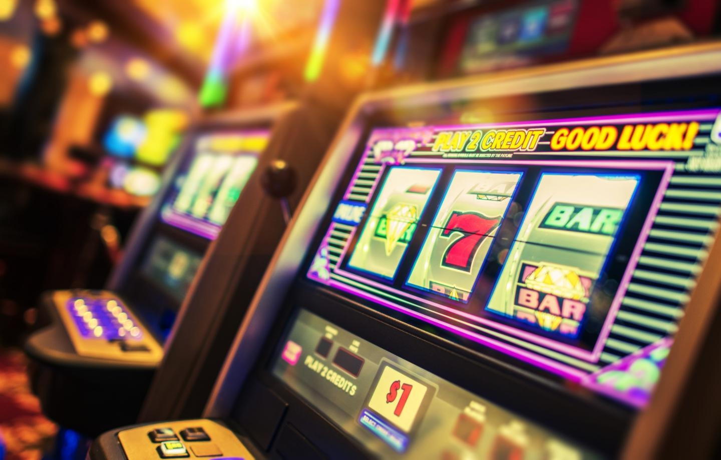 €285 FREE CHIP CASINO at Slotty Dubai Casino