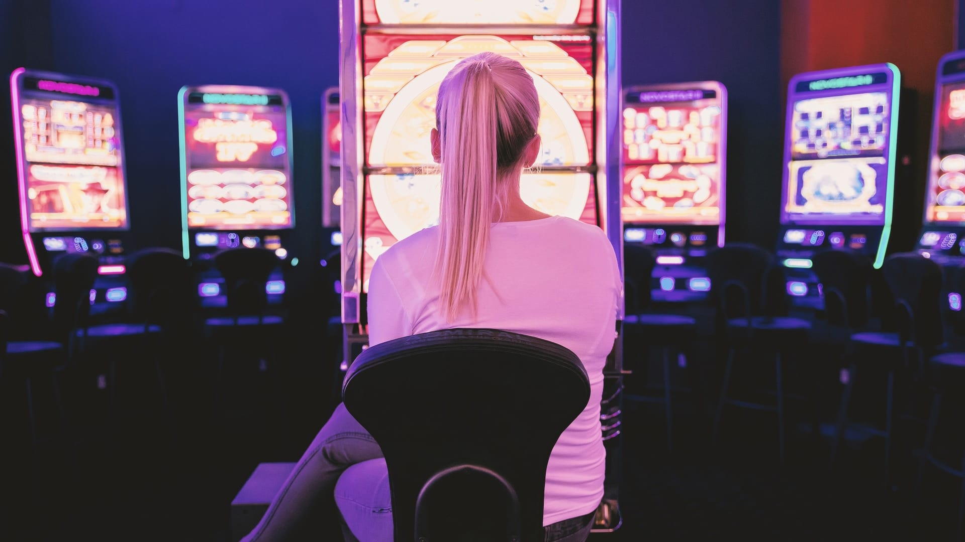 EURO 595 Online Casino Tournament at Casinia Casino