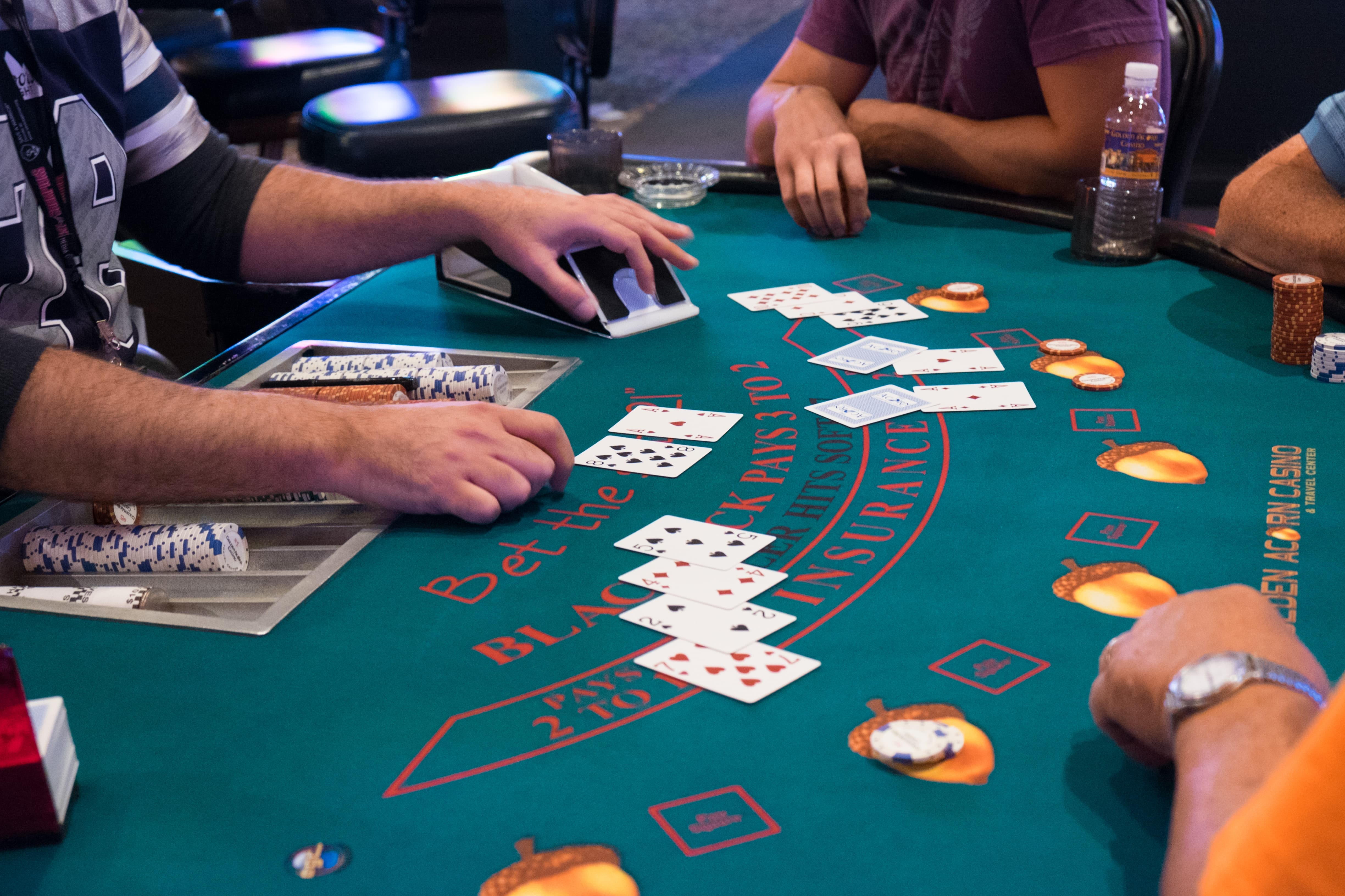 660% Match bonus casino at Unique Casino