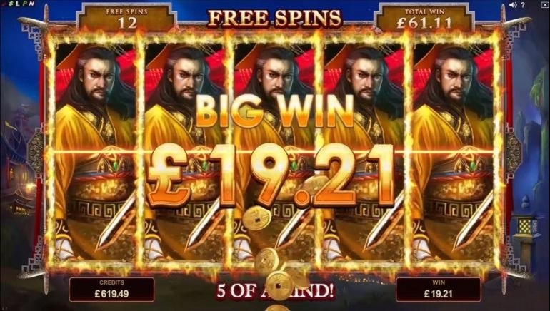 220 Free Spins no deposit casino at Platin Casino