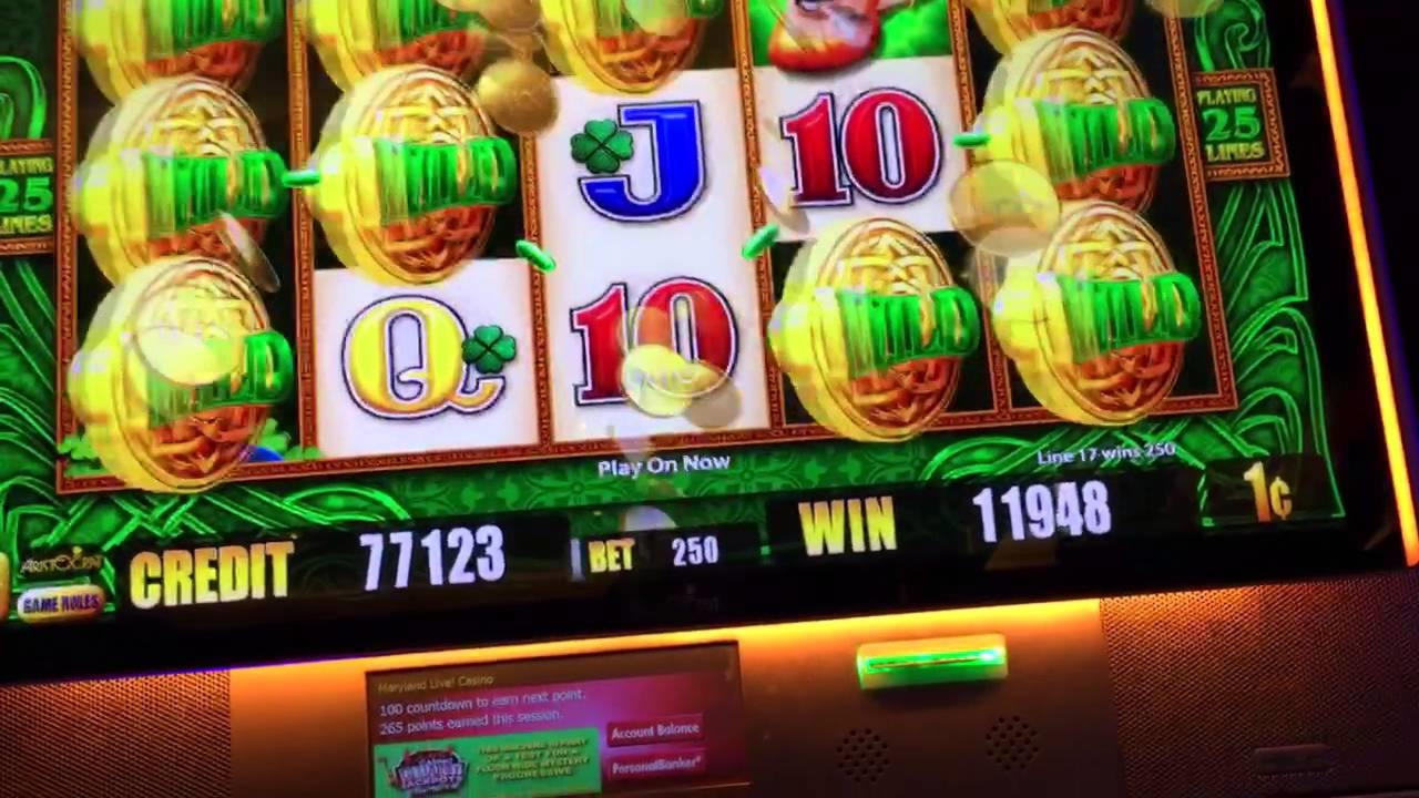 300 free spins at Cadoola Casino