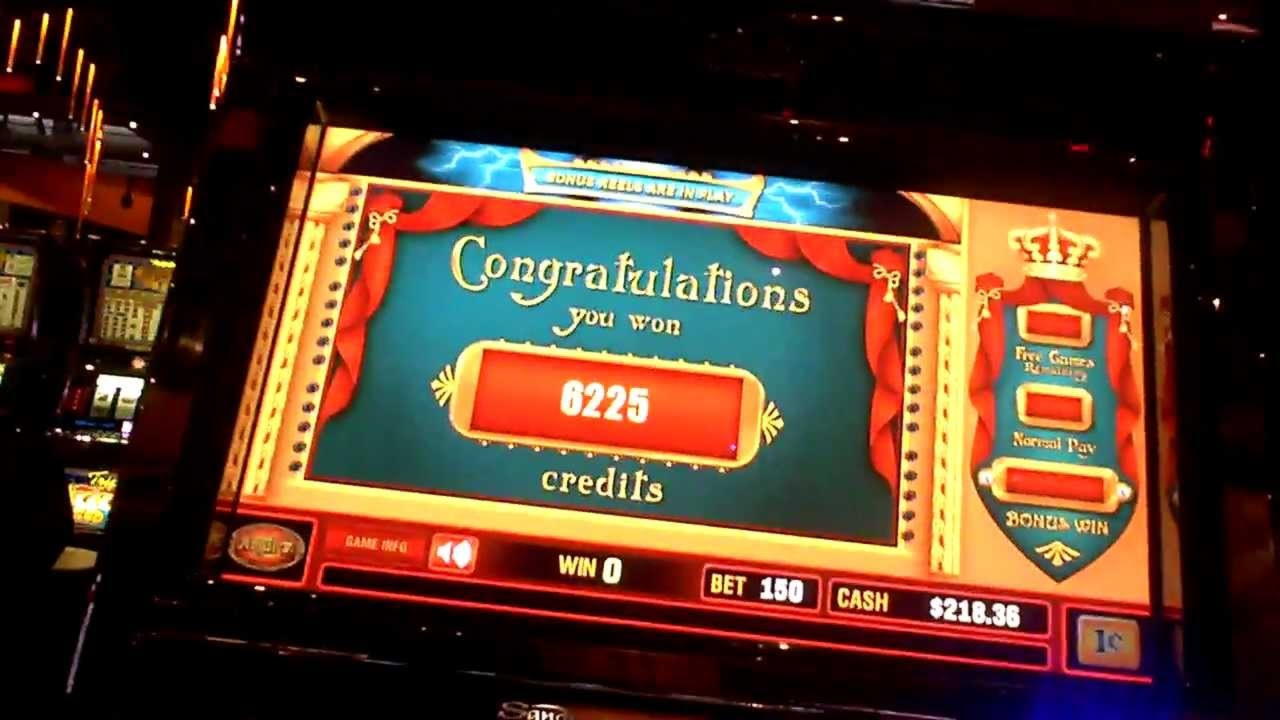 90 Free Casino Spins at Casinia Casino