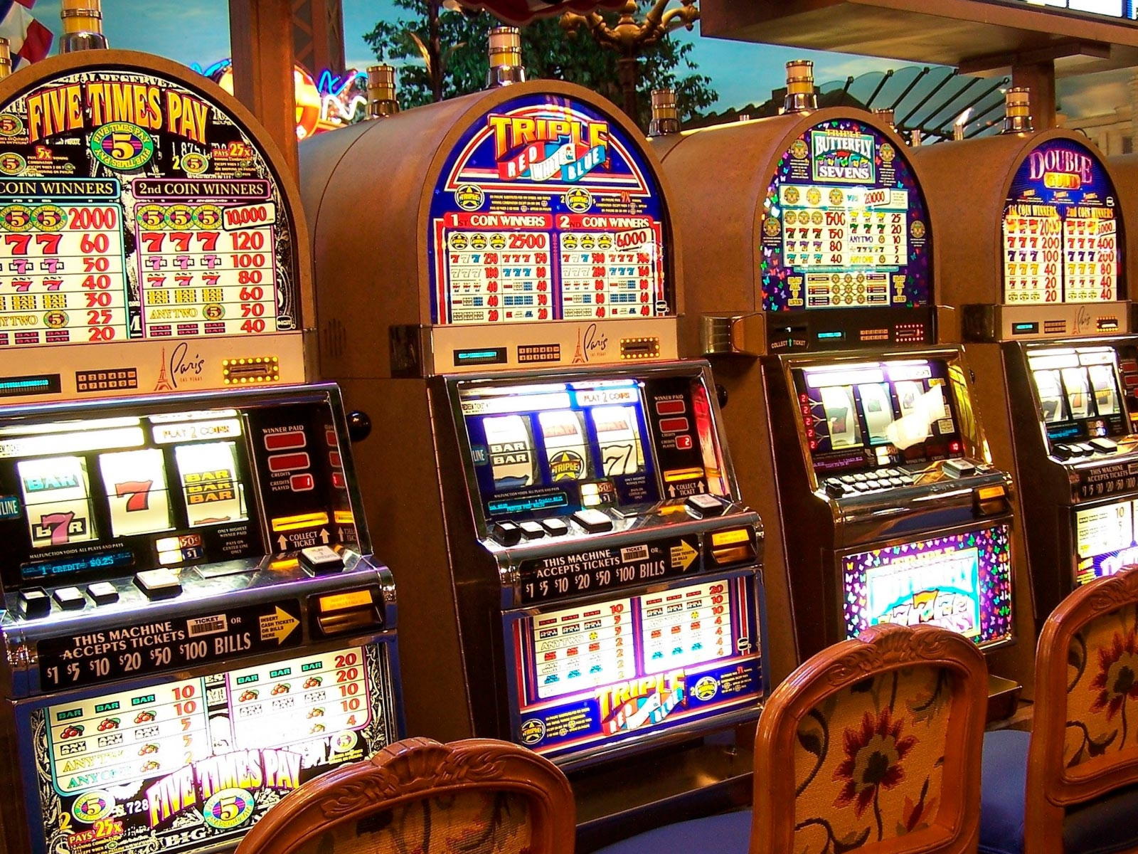 £2065 No deposit bonus casino at CasiPlay Casino