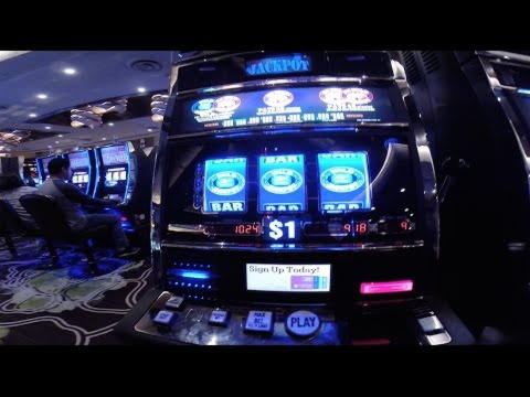 €695 casino chip at CasiPlay Casino