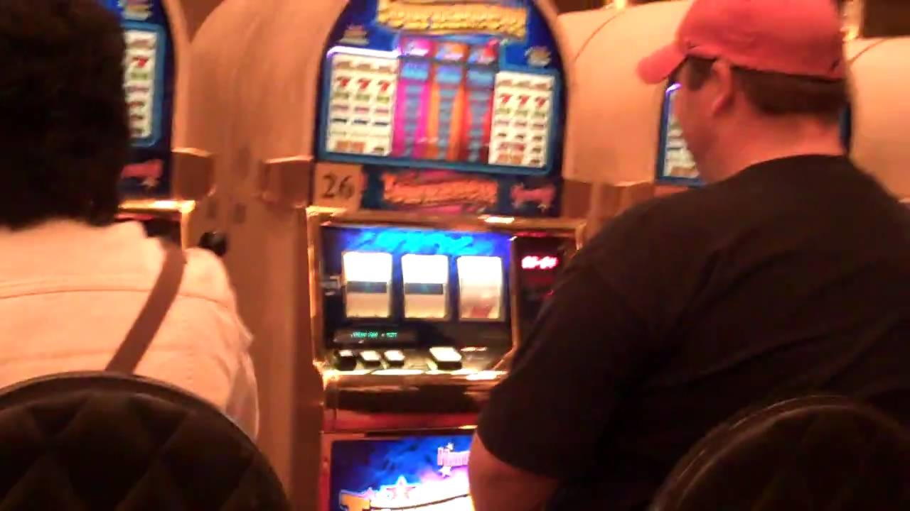 111 Free Spins no deposit casino at Reload Bet Casino