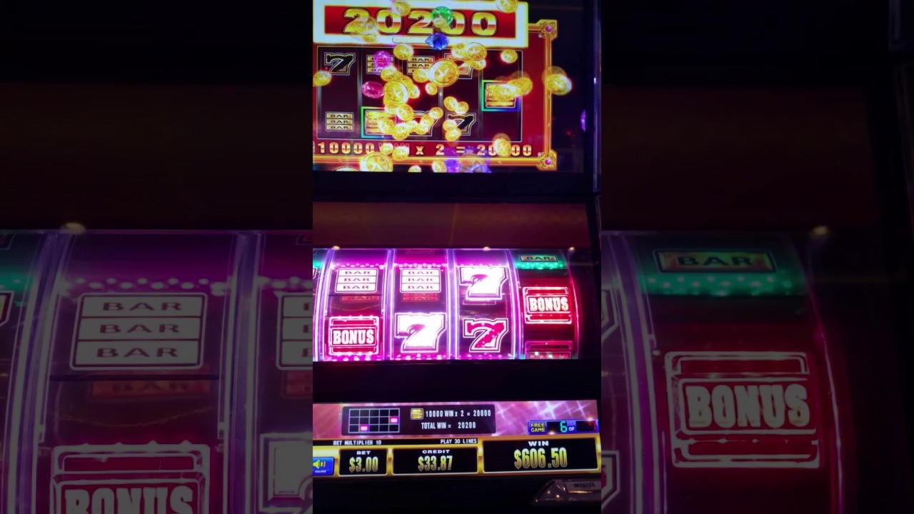 10 Free Casino Spins at Slotty Dubai Casino
