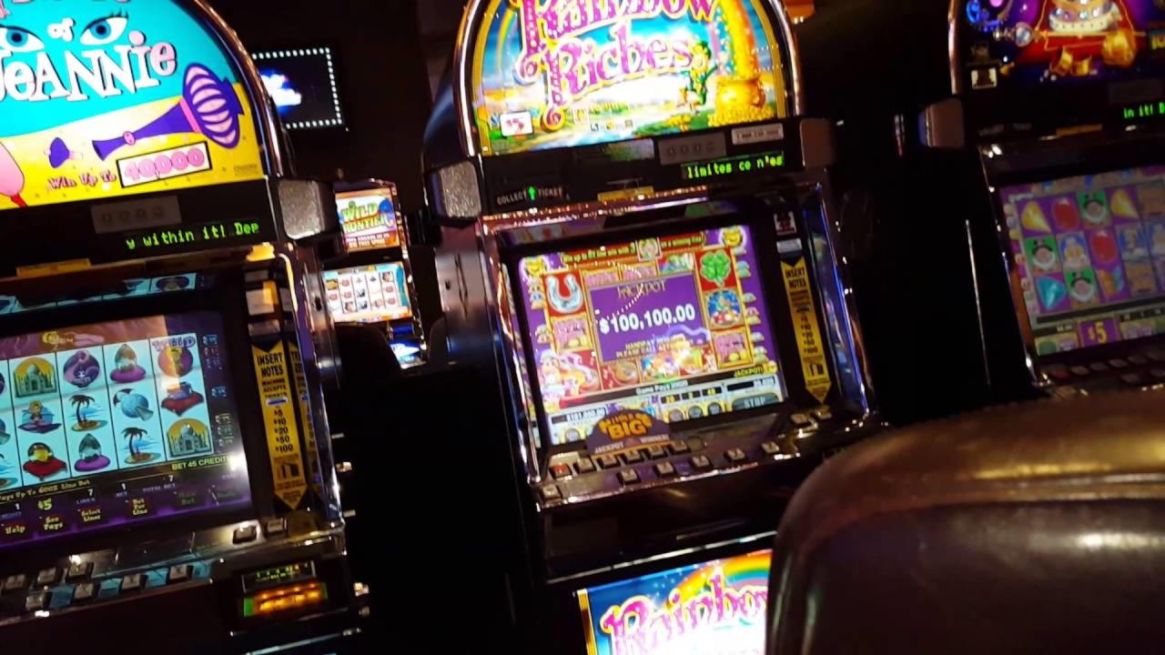 $695 Casino Chip at Video Slots Casino