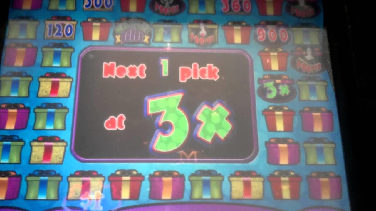 220 FREE Spins at Bet Rebels Casino