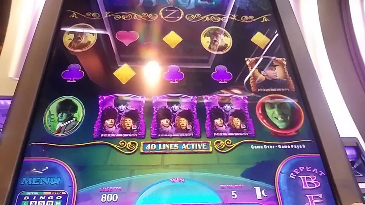 $715 Daily freeroll slot tournament at Boa Boa Casino