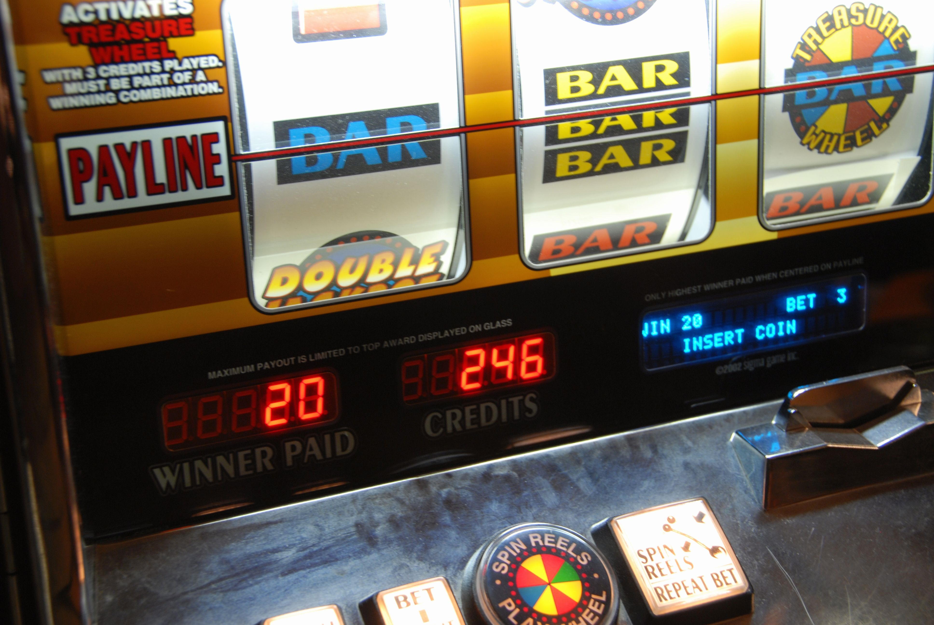 €325 Casino Chip at Video Slots Casino
