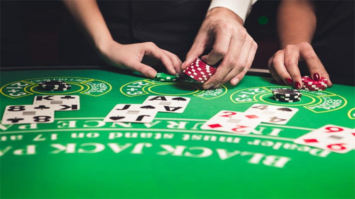 100 Free spins no deposit at Wild Blaster Casino