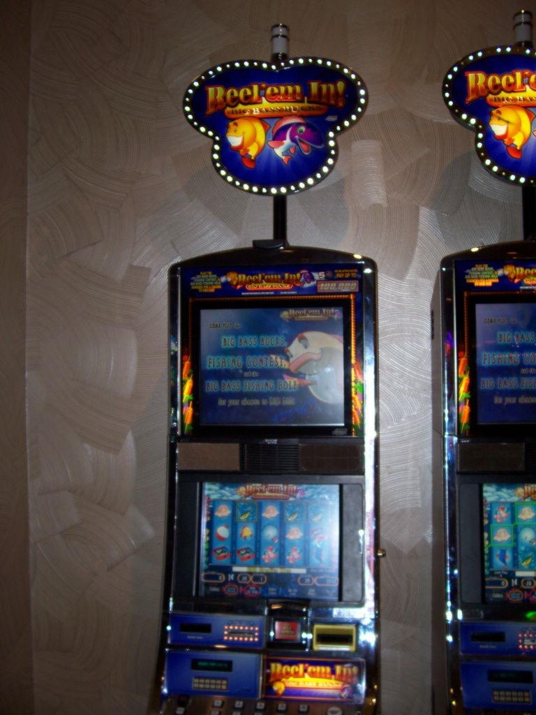 EUR 2255 No deposit bonus at Unique Casino