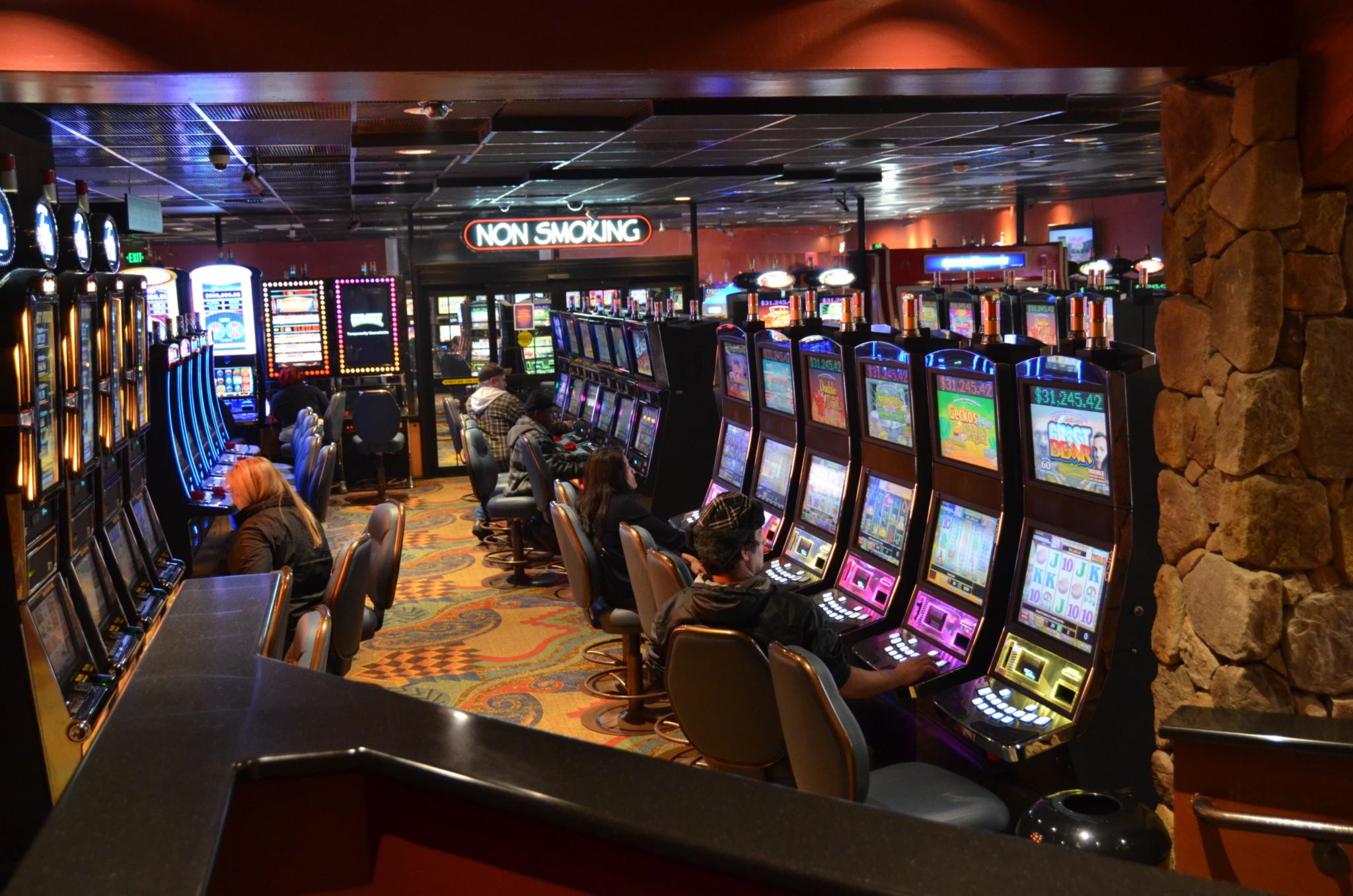 875% Deposit match bonus at Casinia Casino